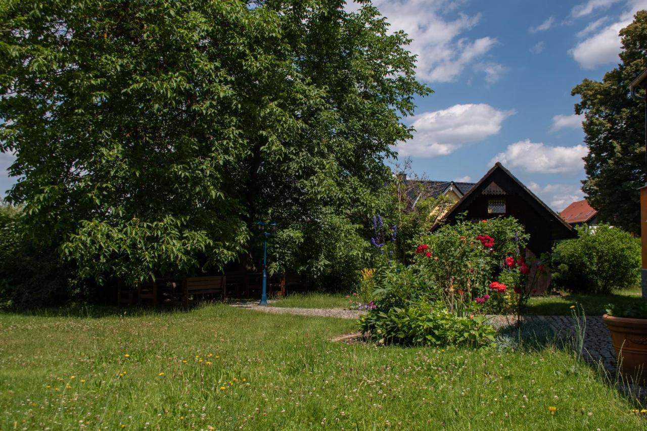 Ferienhaus Ostrauer Hof บาดชานเดา ภายนอก รูปภาพ
